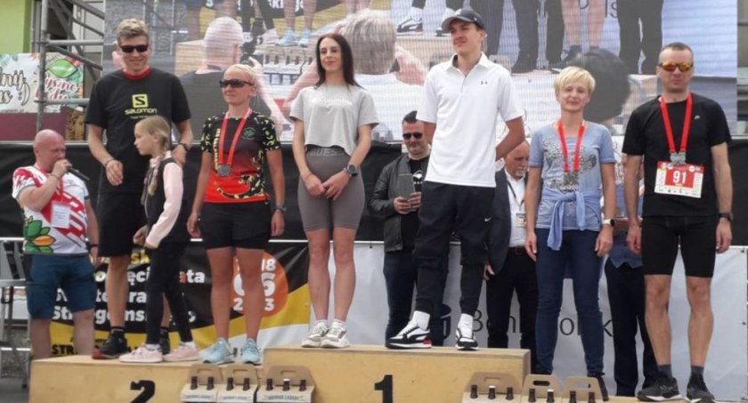 podium biegu STrzegomska Dwunastka
