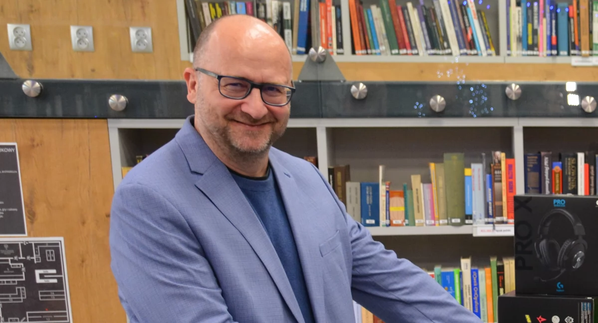 Samorząd, dyrektor bibliotece - zdjęcie, fotografia