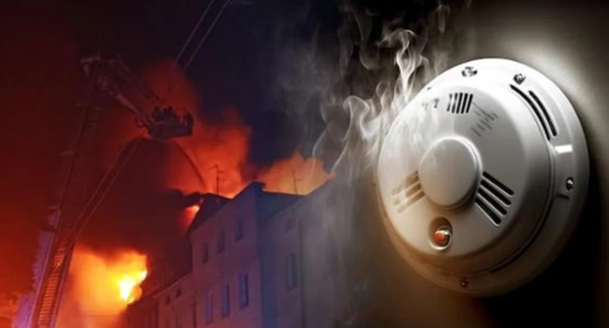 Straż pożarna, Przestrzegajmy przepisów przeciwpożarowych! Komendanta Głównego Państwowej Straży Pożarnej - zdjęcie, fotografia