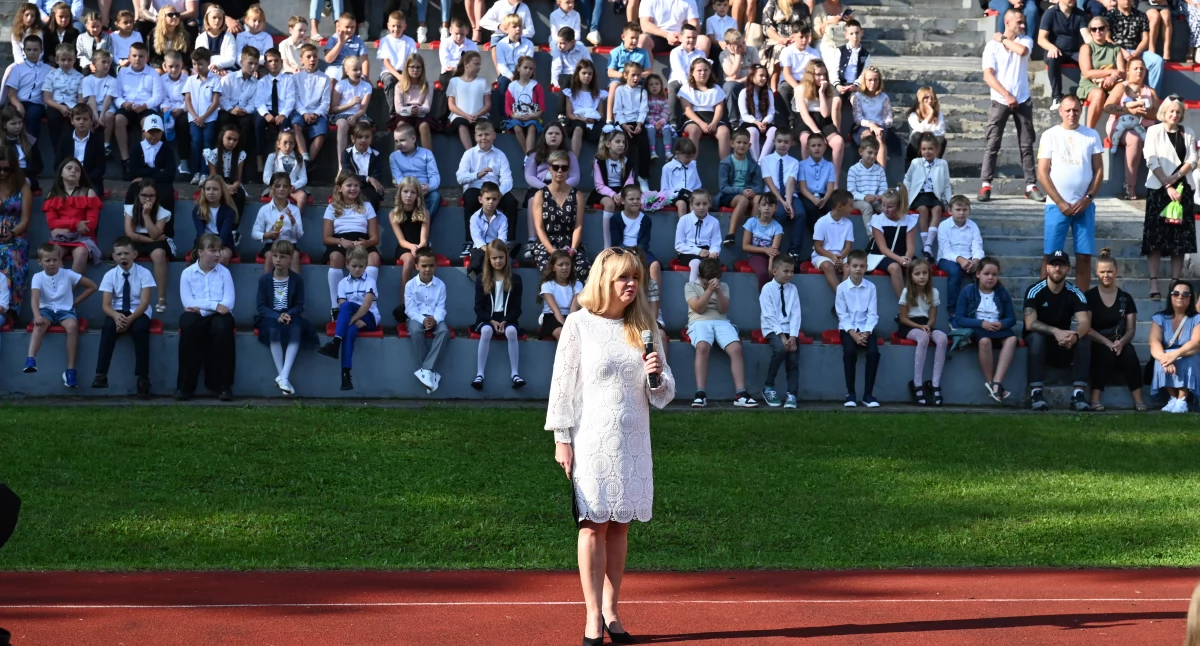 Szkoły, edukacja, Witaj szkoło - zdjęcie, fotografia