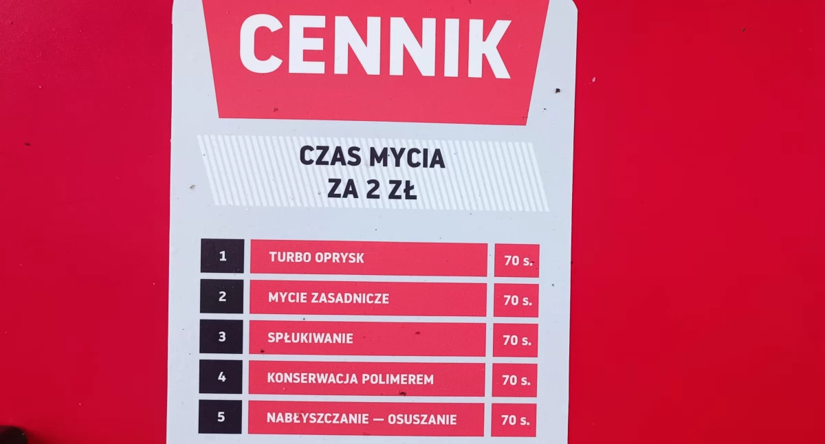 Podatki, opłaty, Trzeba uważnie czytać - zdjęcie, fotografia