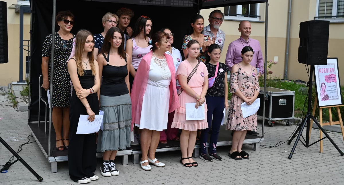 Inne wydarzenia kulturalne, Narodowe Czytanie Kamiennej Górze - zdjęcie, fotografia