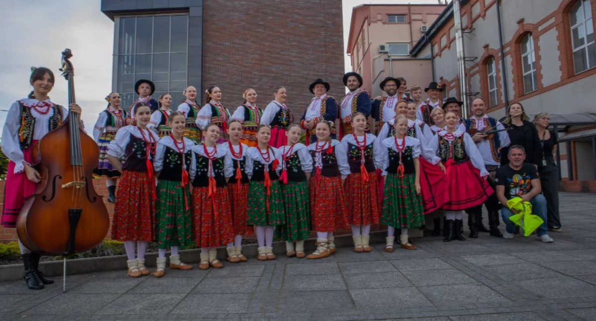 Inne wydarzenia kulturalne, nabór Zespołu Pieśni Tańca „Wałbrzych” - zdjęcie, fotografia
