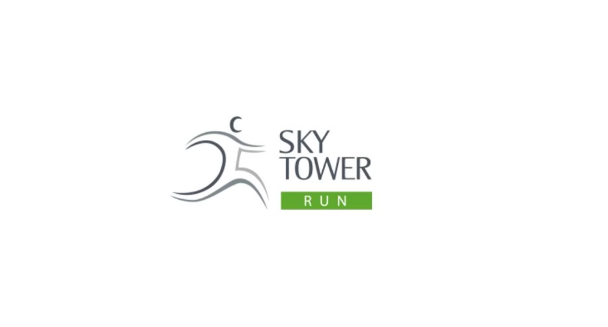 Biegi, Zdobyli Tower - zdjęcie, fotografia