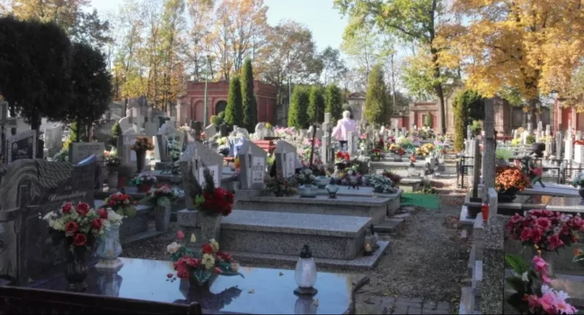 Kościół, religia, Odpust zupełny Wszystkich Świętych - zdjęcie, fotografia