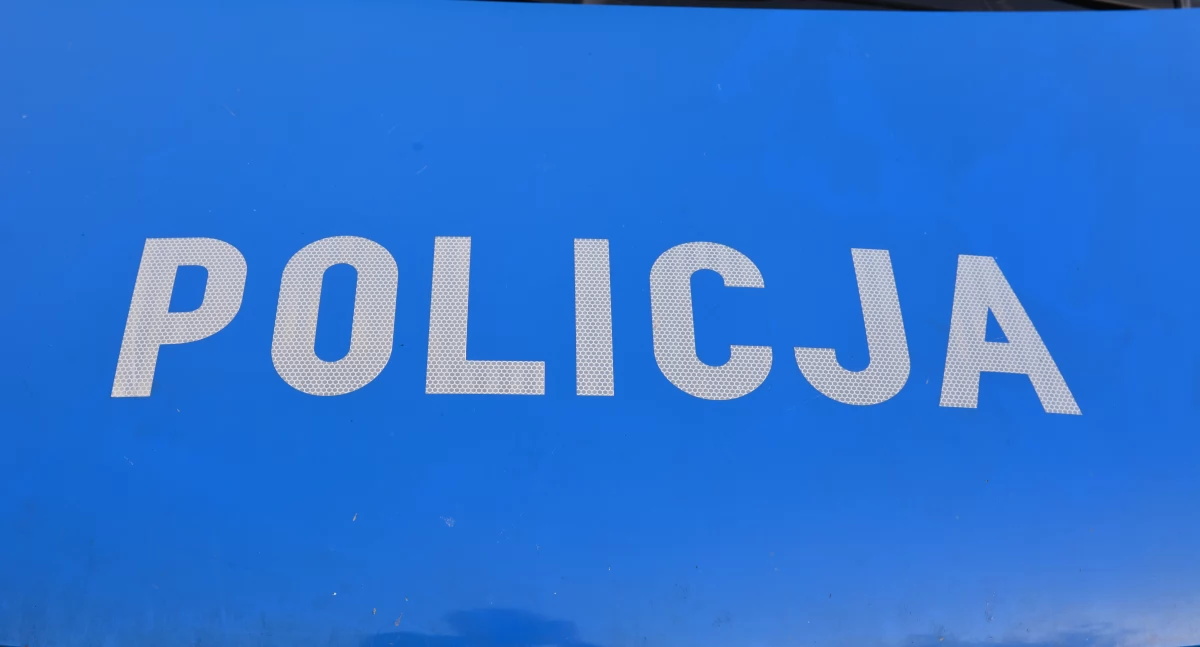 Policja, Zakrapiane świętowanie - zdjęcie, fotografia