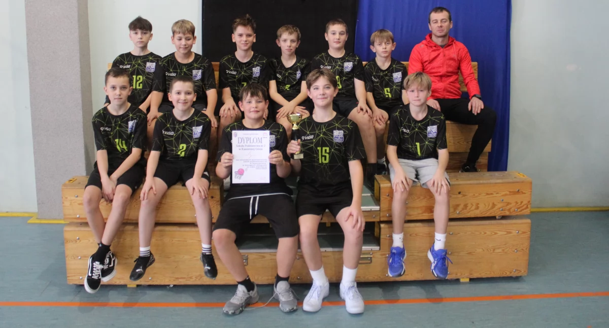 Sport szkolny, Igrzyska Dzieci koszykówka chłopców finał powiatowy - zdjęcie, fotografia