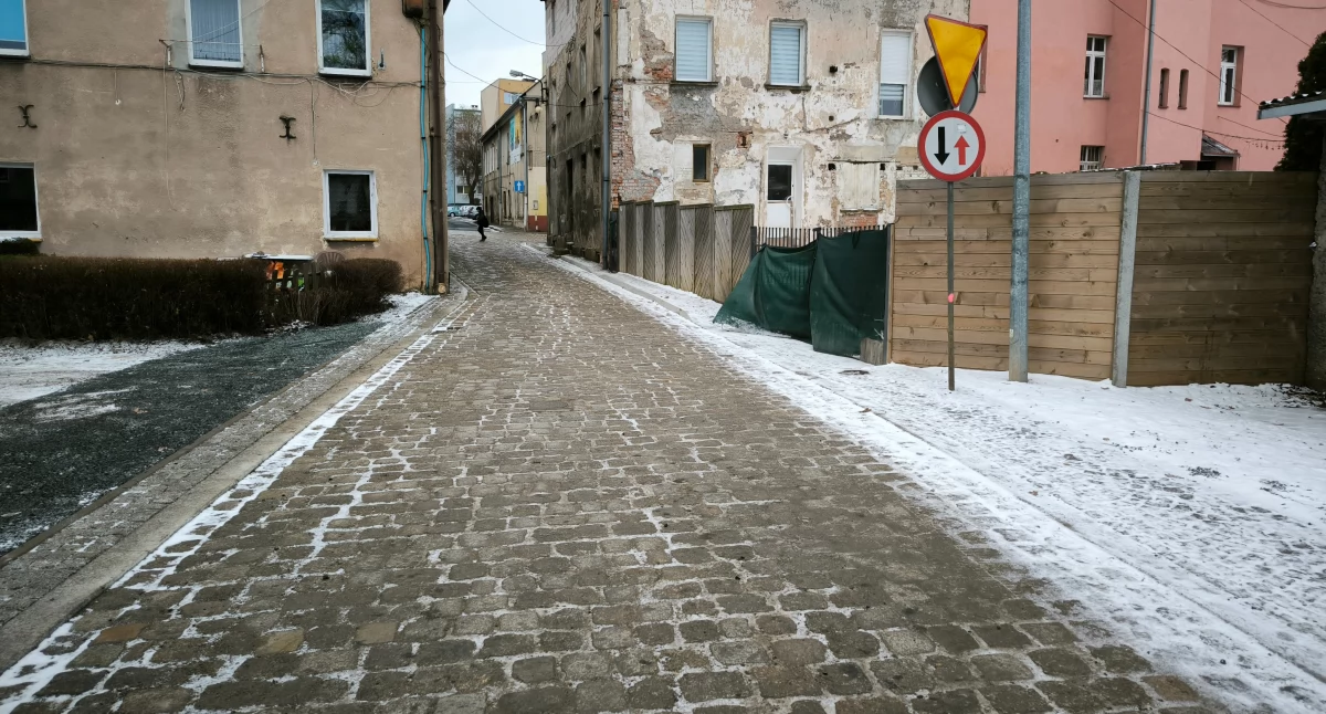 Inwestycje, remonty, Otwarta Anielewicza - zdjęcie, fotografia