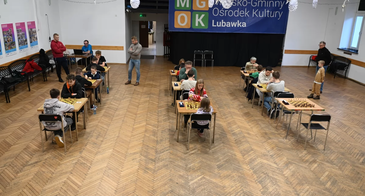 Inne dyscypliny, Mikołajkowe szachy Lubawce - zdjęcie, fotografia