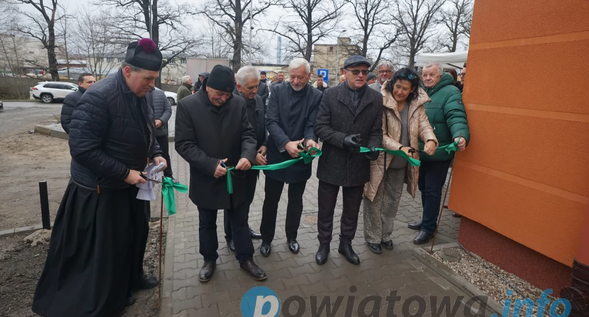Powiat, nowych mieszkań - zdjęcie, fotografia