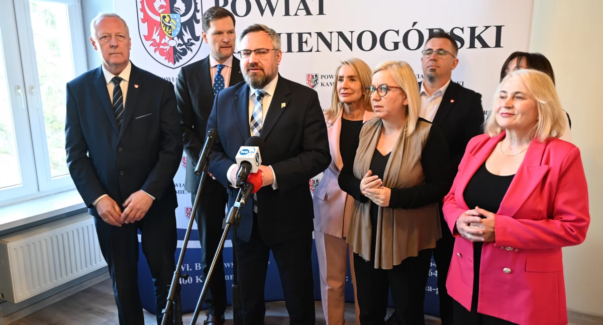 Wybory, polityka, Parlamentarzyści powodzi - zdjęcie, fotografia