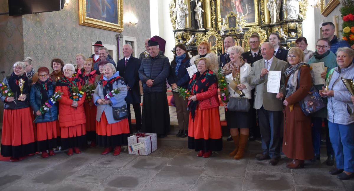 Kościół, religia, Palmy Chełmsku Śląskim - zdjęcie, fotografia