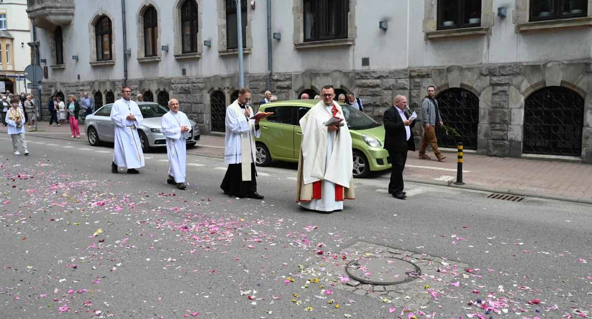 Kościół, religia, Boże Ciało - zdjęcie, fotografia