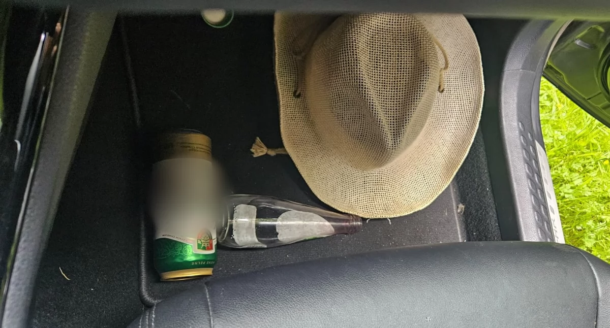 Policja, Cztery zarzuty awanturę drodze - zdjęcie, fotografia