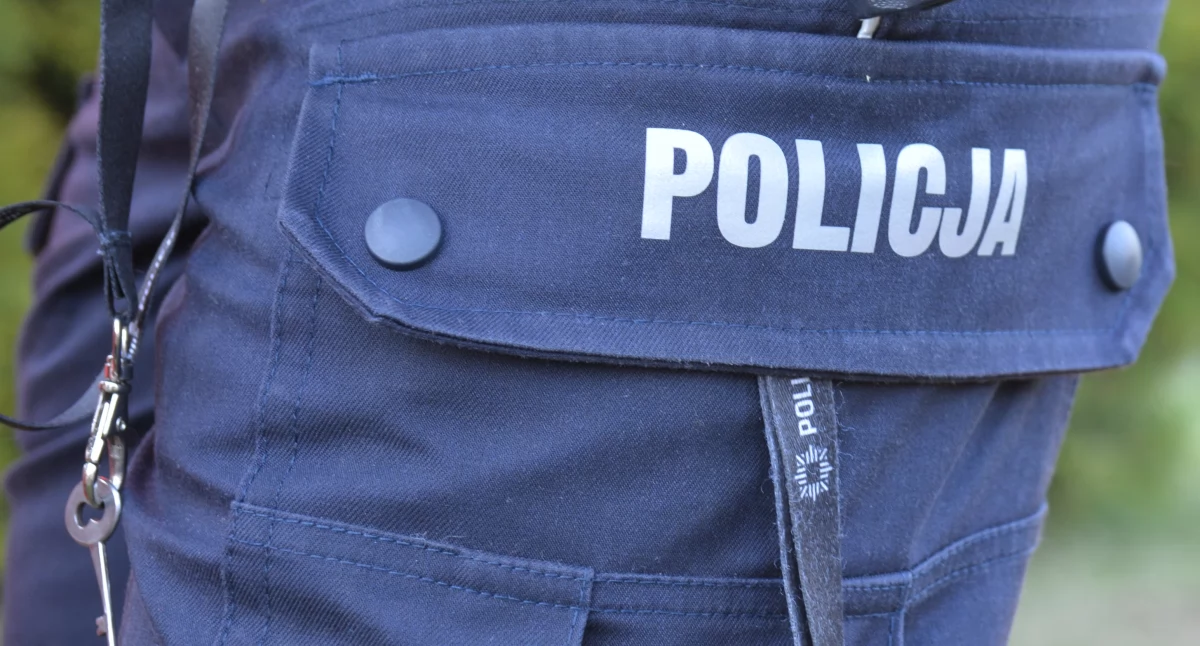 Policja, Mieszkanka powiatu straciła - zdjęcie, fotografia