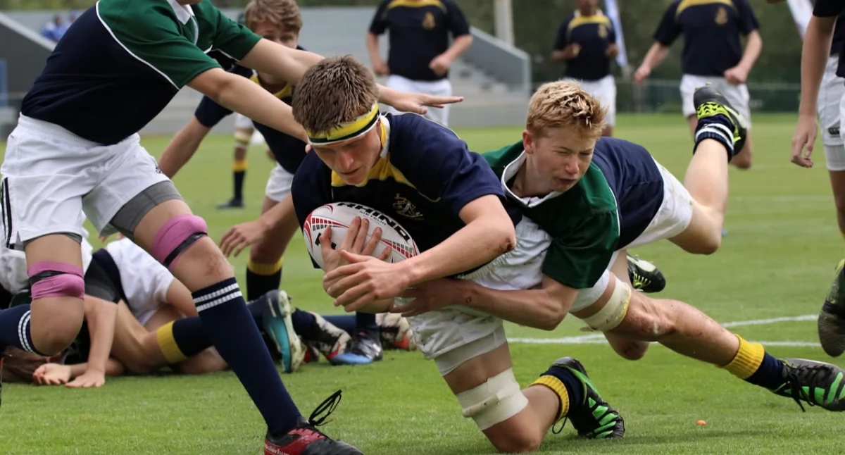Współpraca, trenować rugby Sprawdź przygotować czego potrzebujesz - zdjęcie, fotografia