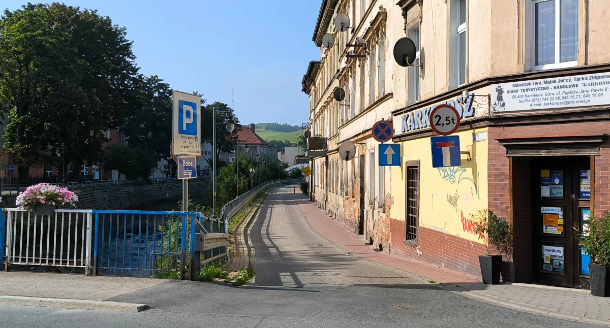 Ostrzeżenia, Kolejny zapomniany - zdjęcie, fotografia