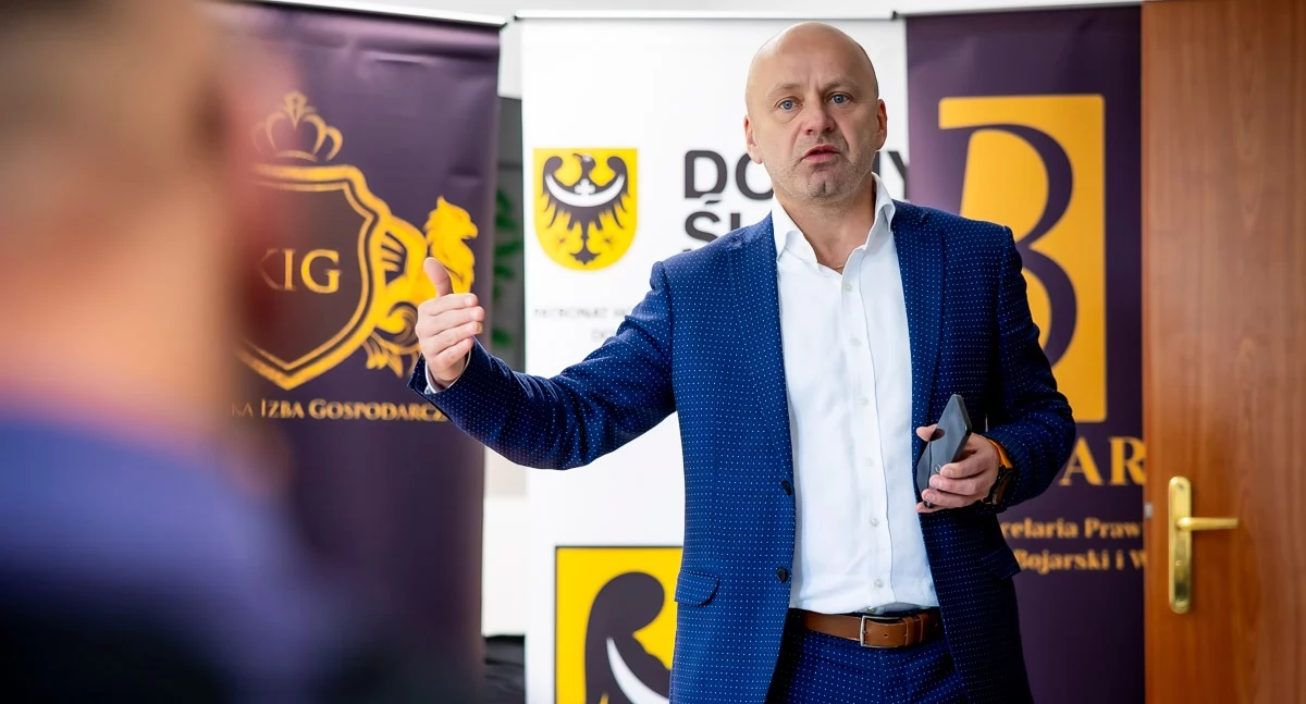 Z urzędów, Konferencja Samorząd przyjazny biznesowi wspólna inicjatywa rzecz rozwoju gospodarczego regionu - zdjęcie, fotografia