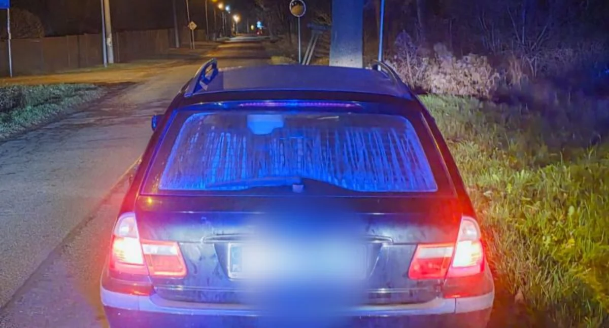 Policja, prawka wpływem - zdjęcie, fotografia