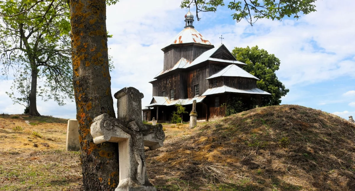 Wystawy, Krzysztof Madej fotograficzne odkrywanie dziedzictwa „Cerkiewne Banie Krzyże” wystawie Starej Kopalni - zdjęcie, fotografia
