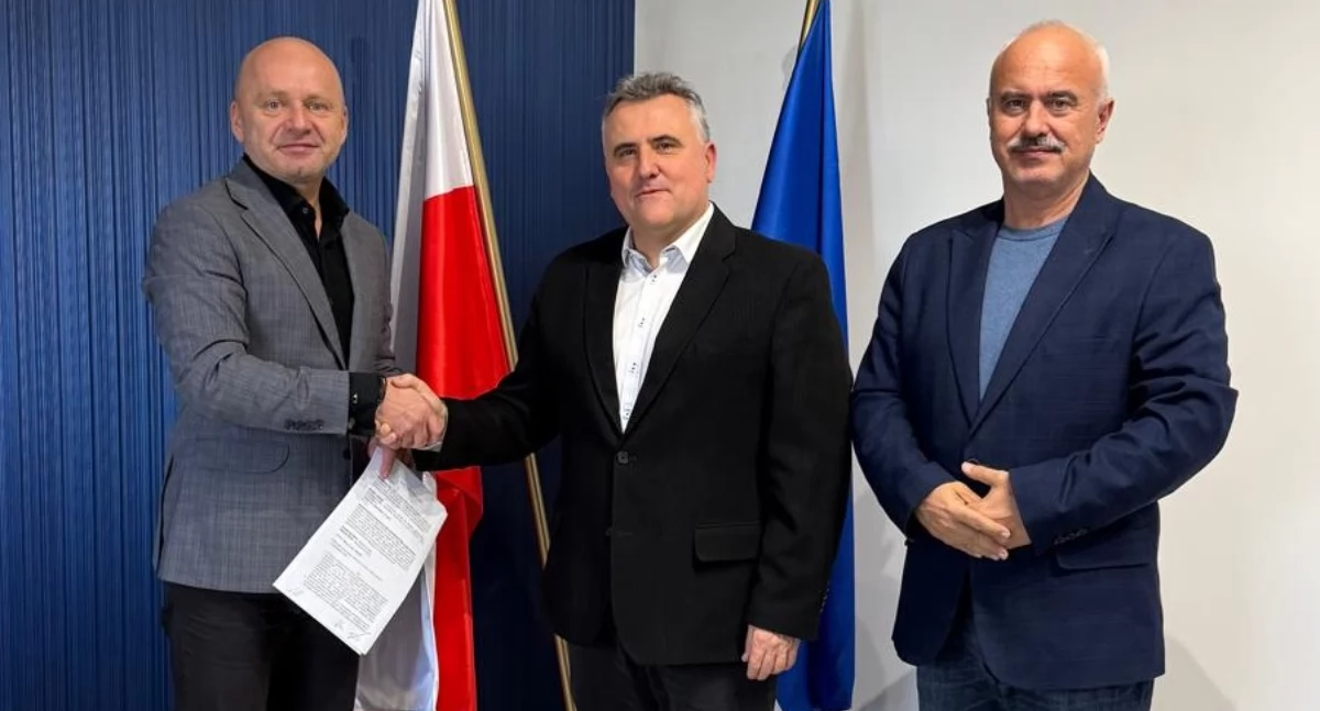 Z urzędów, Umowa współpracy KSSEMP Workers - zdjęcie, fotografia