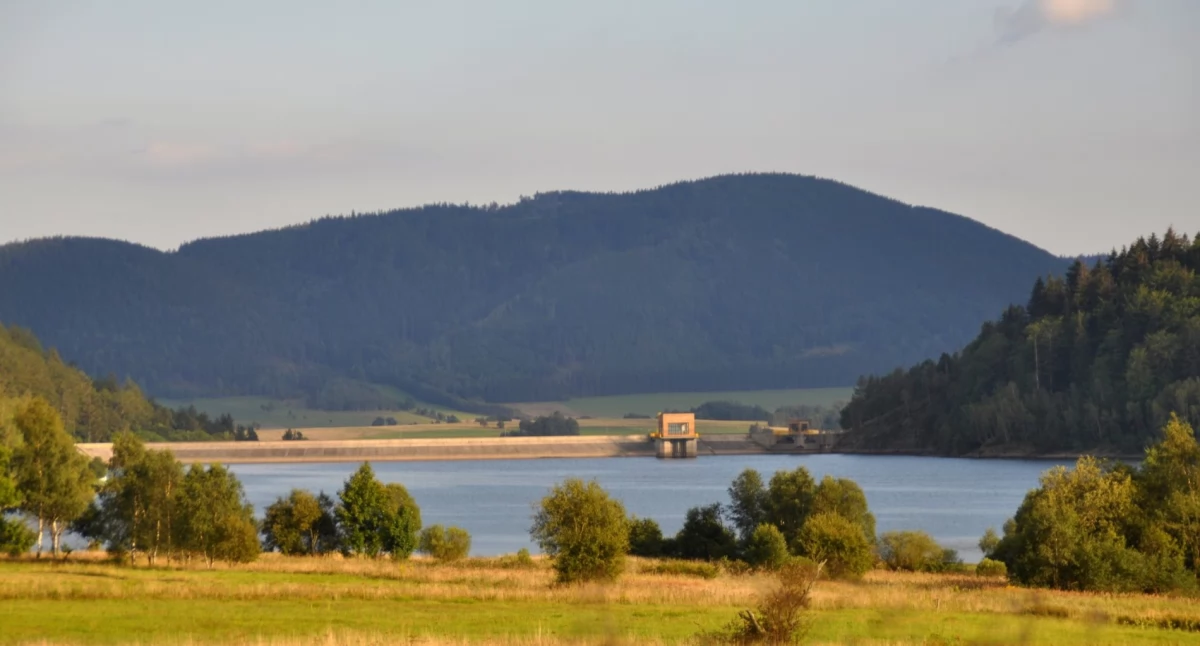 Samorząd, Wraca zakaz Bukówce - zdjęcie, fotografia