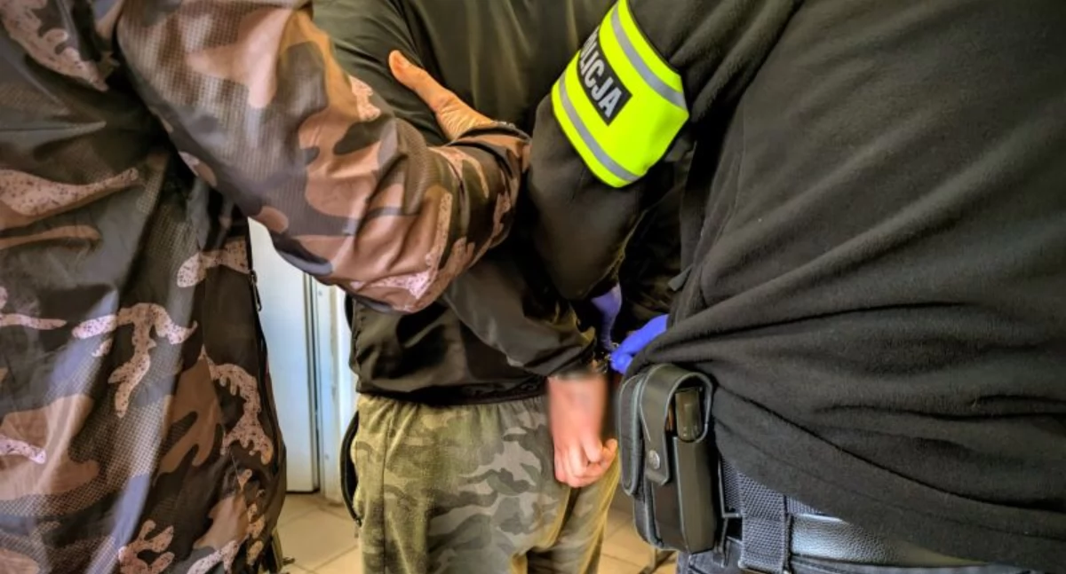 Policja, Areszt recydywisty - zdjęcie, fotografia