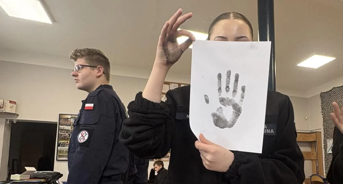 Szkoły, edukacja, Policjanci ZSZiO - zdjęcie, fotografia