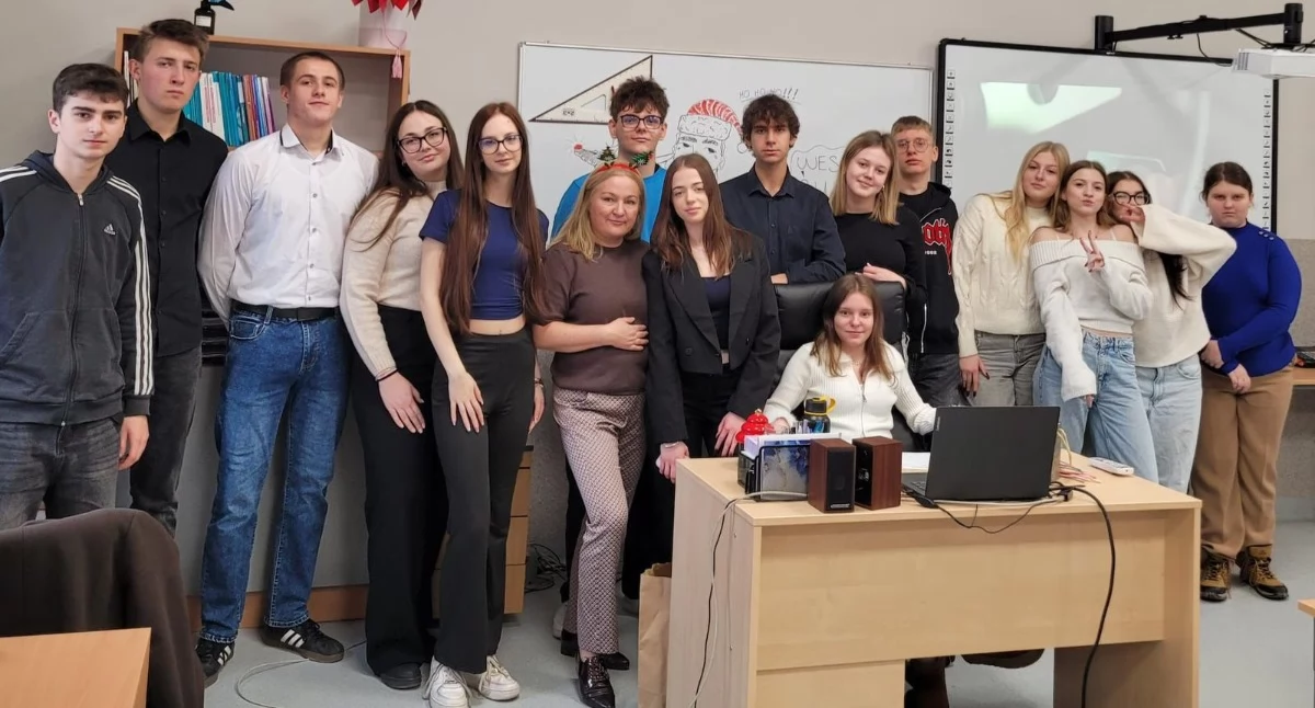 Szkoły, edukacja, Porwani Przez Ekonomię - zdjęcie, fotografia