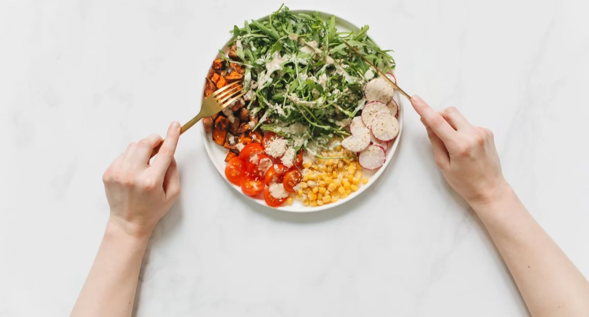 Współpraca, Catering dietetyczny Wrocławiu wybrać dobrego dostawcę - zdjęcie, fotografia