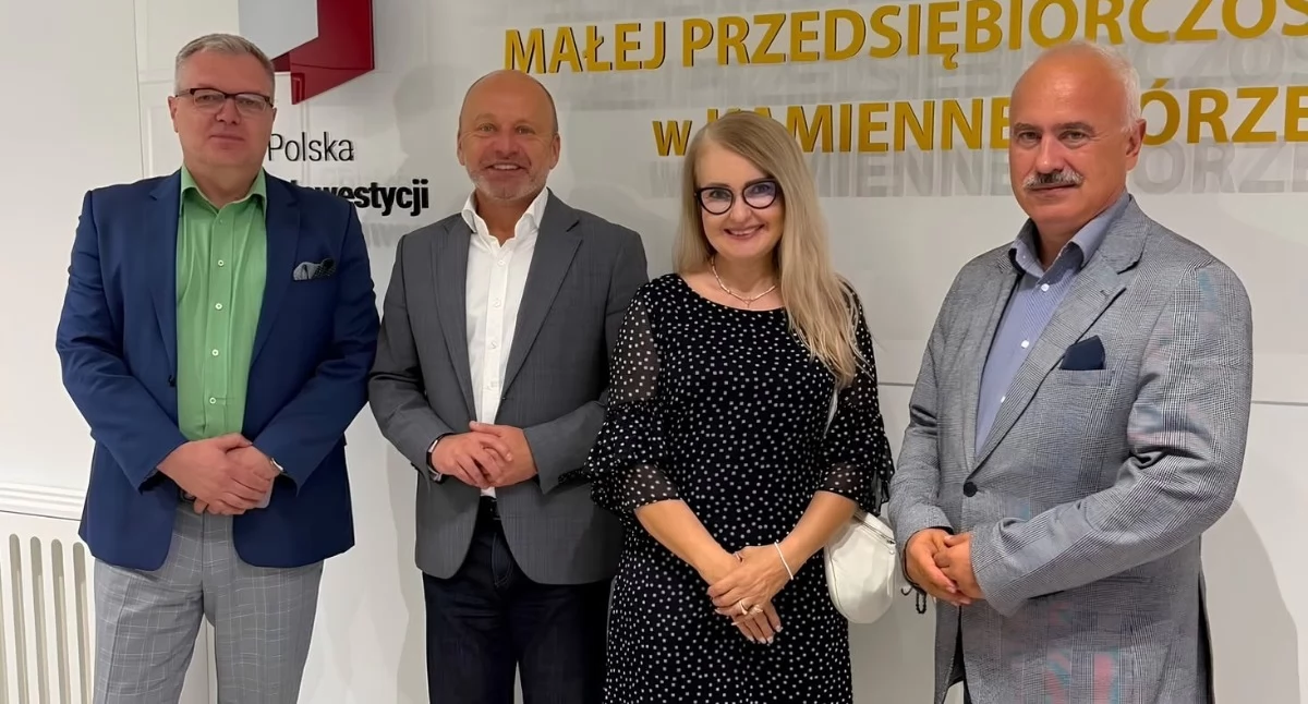 Z urzędów, Razem przedsiębiorców rozwoju regionu! - zdjęcie, fotografia