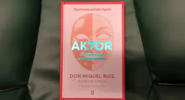 O sztuce życia  bez odgrywania ról
