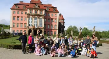 Lekcja zamkowa Średniowieczny zamek rycerzy w Zamku Książ. 