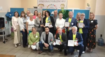 Mali Optymiści odkrywają świat! Wyjątkowy prezent na Dzień Dziecka otrzymały dzieci z Przedszkola Nr 2 w Kamiennej Górze.