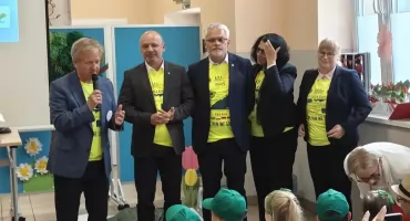 KSSEMP wspiera lokalną społeczność – otwarcie „Kącika Doświadczania Świata” 