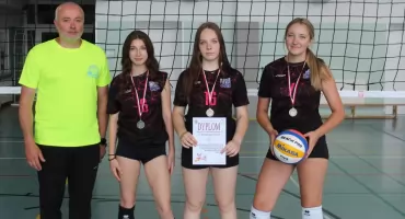 Strefę plażówki rozegrali w hali sportowej